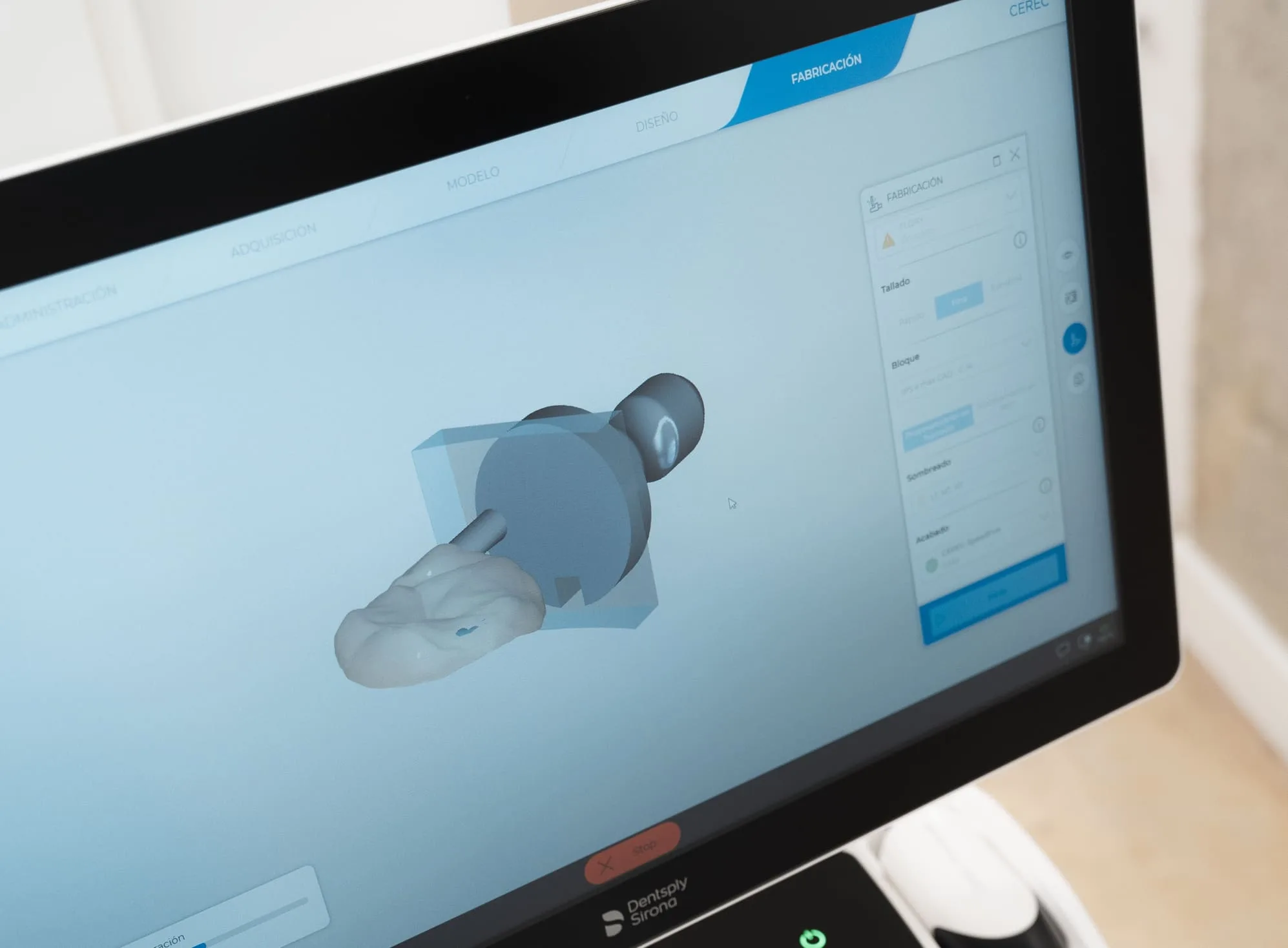 Slider Implantes Guiados por Ordenador: Precisión digital para tu sonrisa.