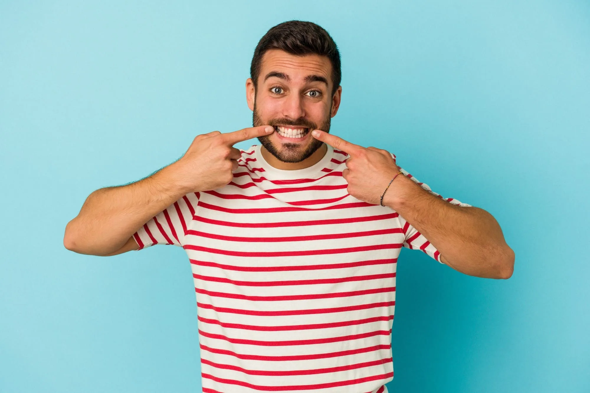 Slider ¿Sufres de estrés o dolor mandibular? Di adiós al Bruxismo.