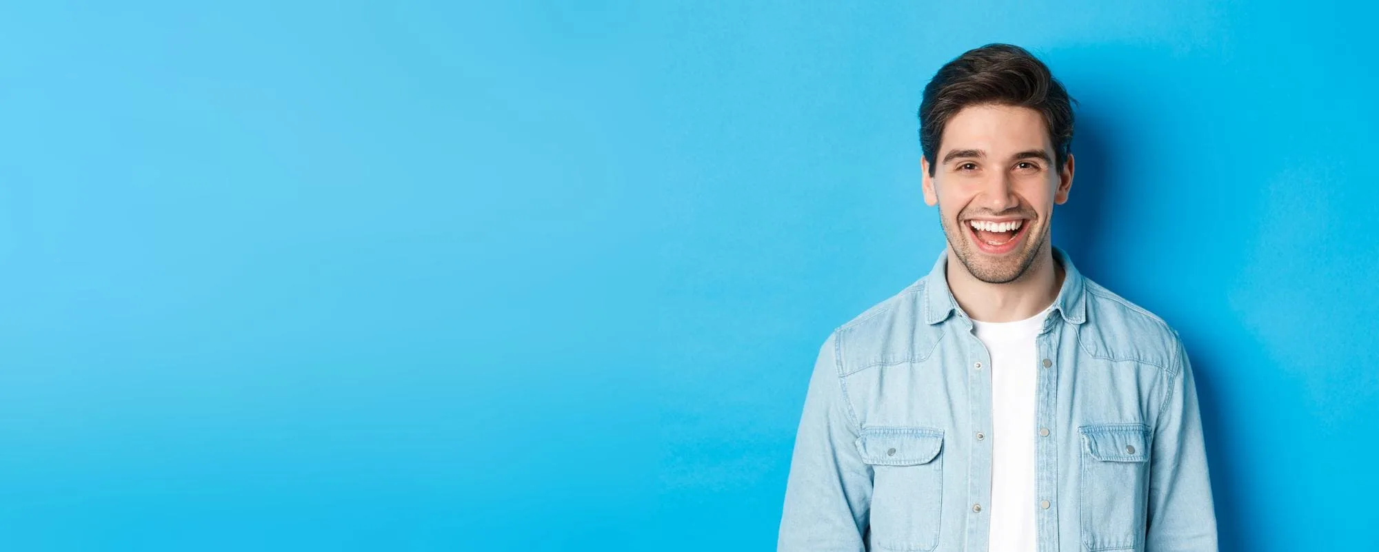Slider Blanqueamiento Dental Combinado: El secreto de una sonrisa radiante.